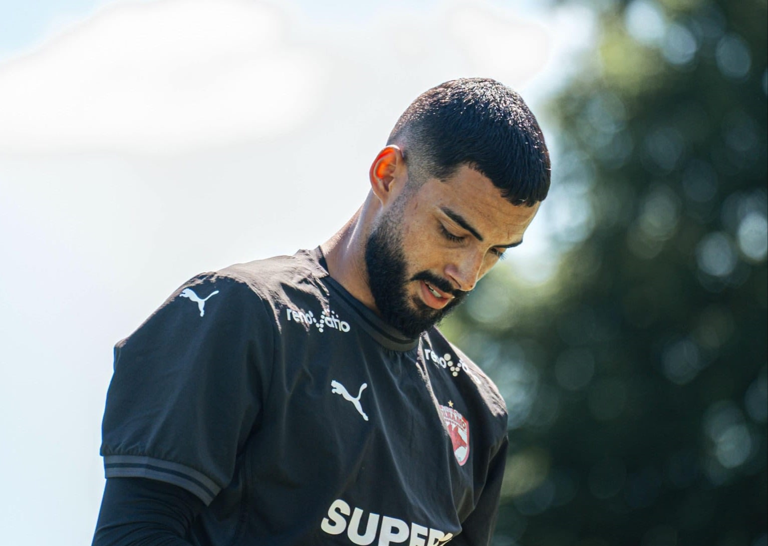 Portarul marocan Alaa Bellaarouch în tricoul echipei Dinamo București