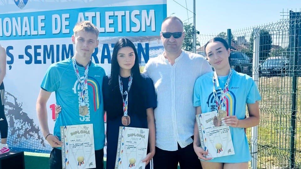 Sportivi CSU Suceava pe podium la Campionatul Național de Marș Semimaraton
