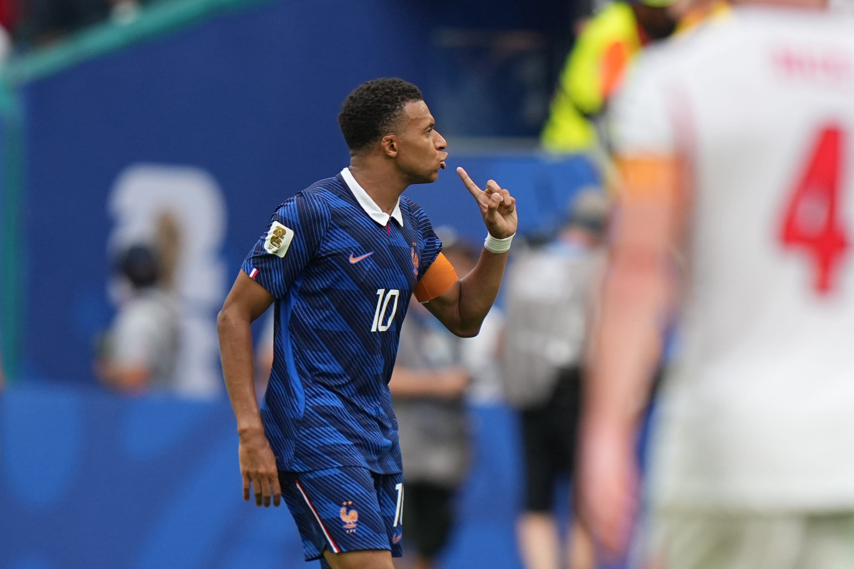 Kylian Mbappé celebrând după golul decisiv la Cupa Mondială 2026 Kylian Mbappé celebrând după golul decisiv la Cupa Mondială 2026