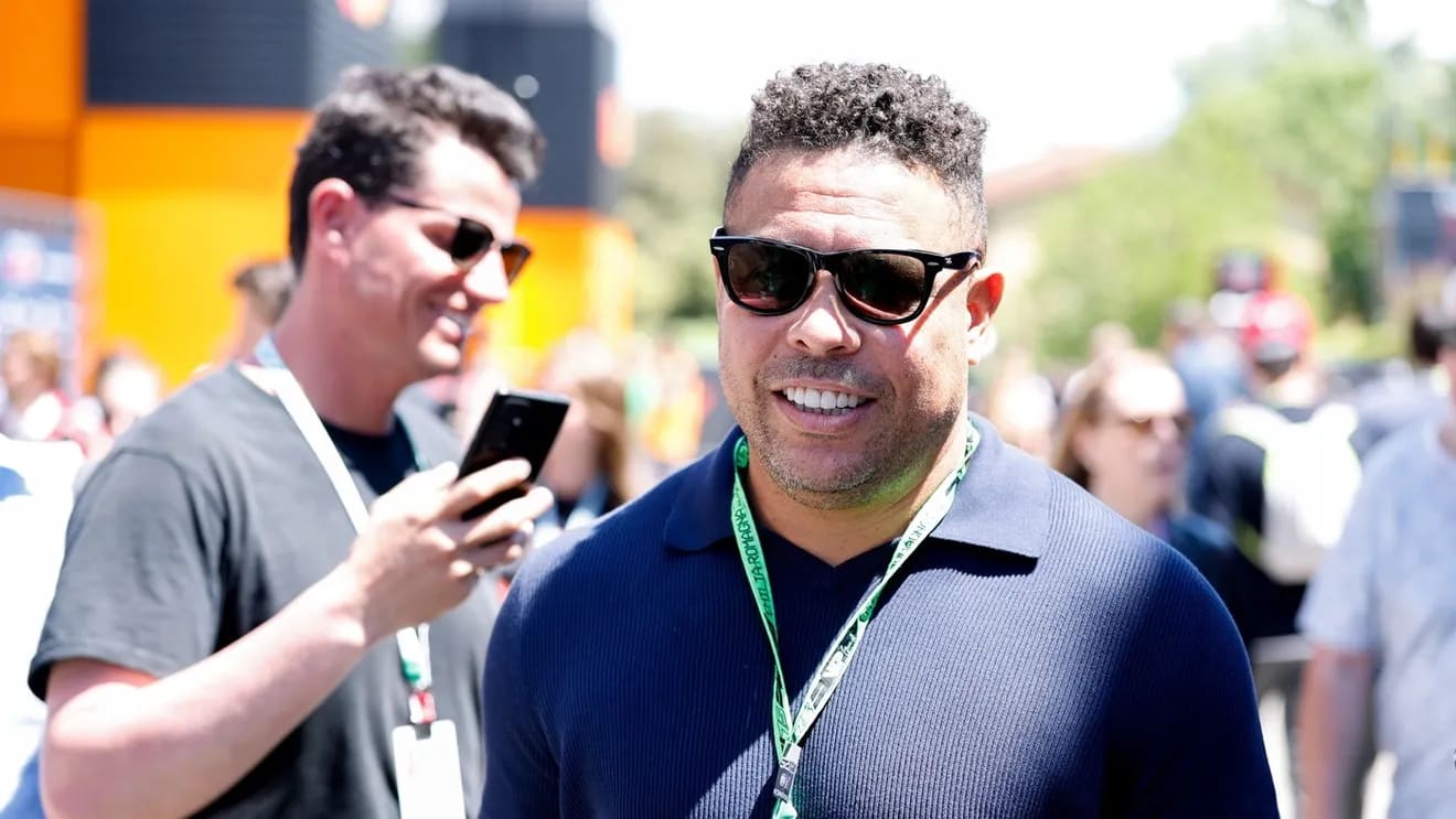 Ronaldo Nazario în timpul declarației despre finala CM 2026 Ronaldo Nazario în timpul declarației despre finala CM 2026