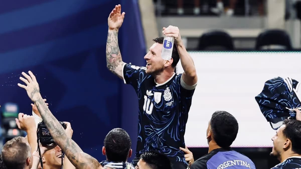 Lionel Messi poate deveni legenda Cupei Mondiale: Finala cu Spania îi oferă o nouă oportunitate Lionel Messi poate deveni legenda Cupei Mondiale: Finala cu Spania îi oferă o nouă oportunitate