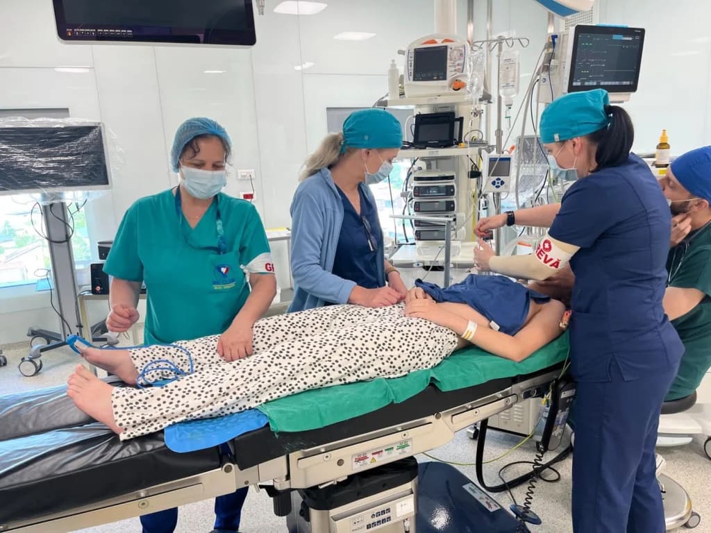 Medici și asistente în spital, protest în sala de așteptare Medici și asistente în spital, protest în sala de așteptare