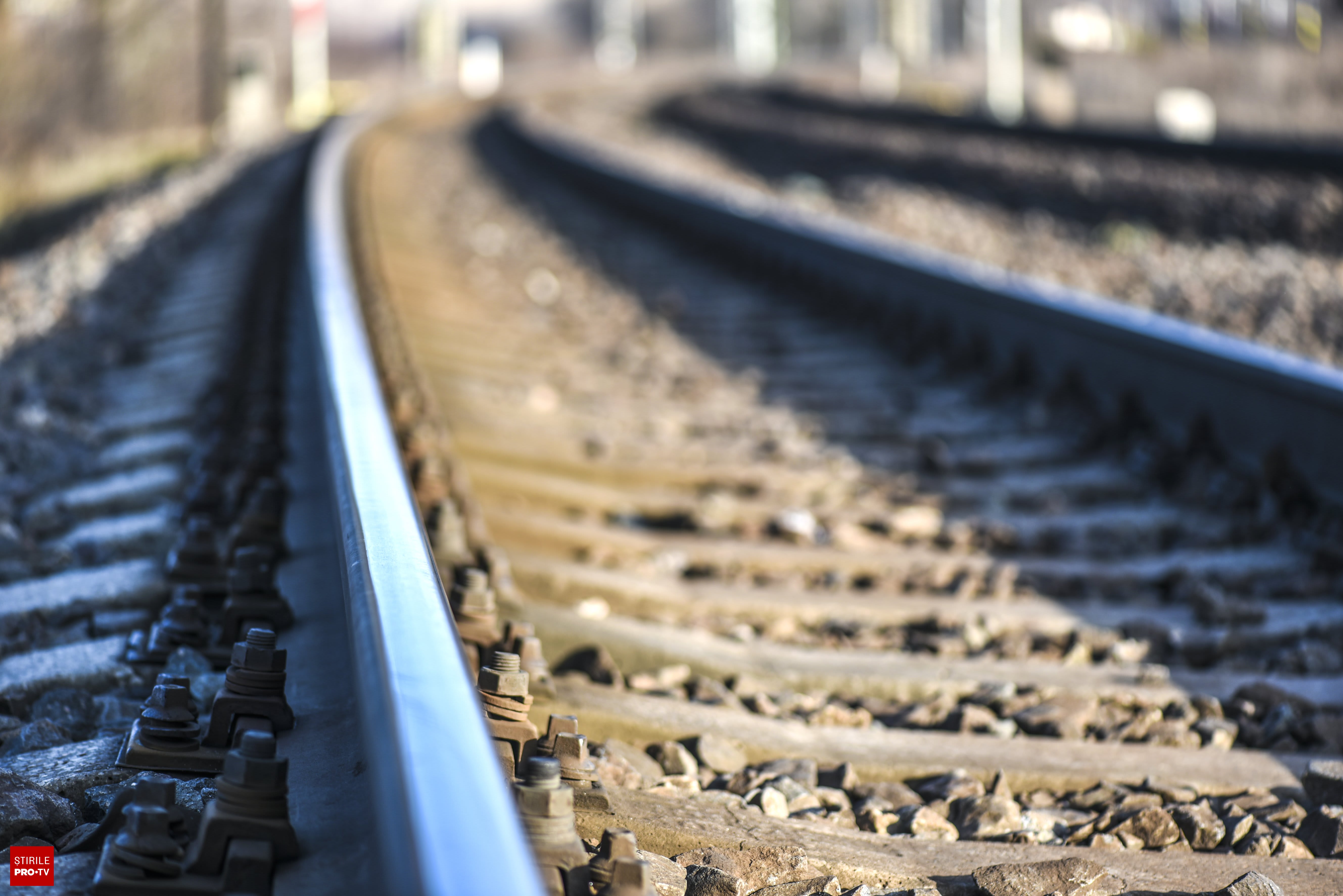 Locomotivă de tren defectată între Caracal și Fărcășele Locomotivă de tren defectată între Caracal și Fărcășele