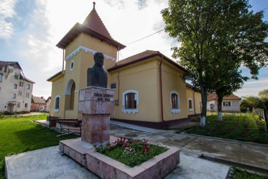 Muzeu al satului la Bocșa, expoziție tradițională românească