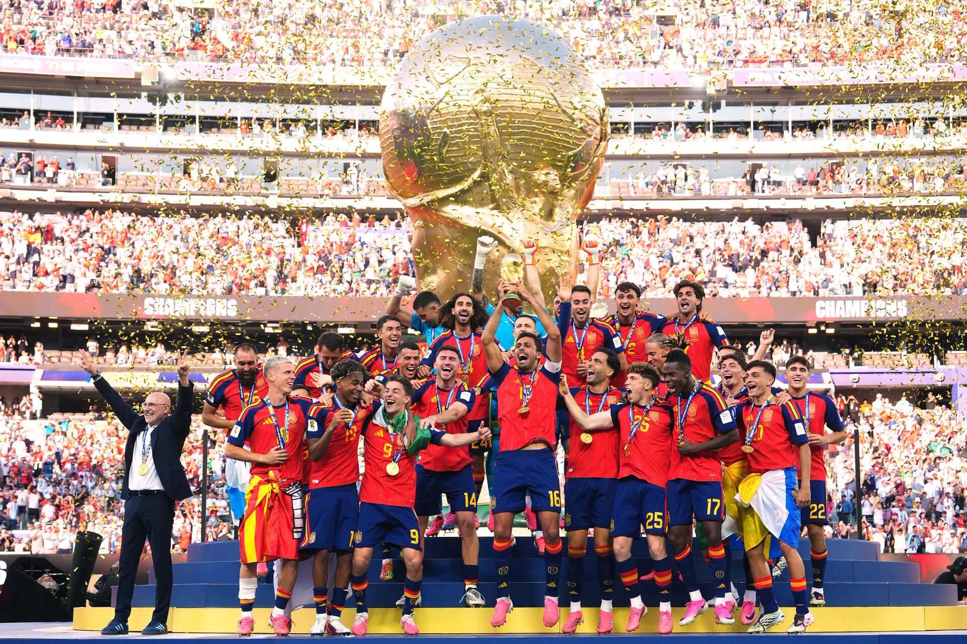 Spania câștigă titlul mondial la fotbal