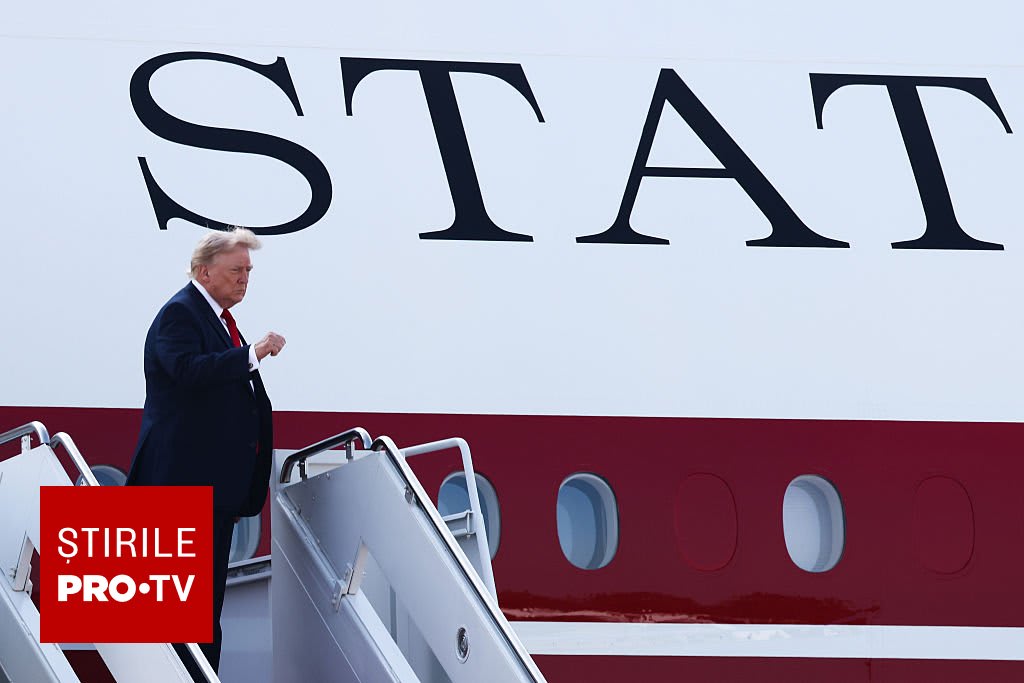 Avion Air Force One în zbor, simbol securitate națională