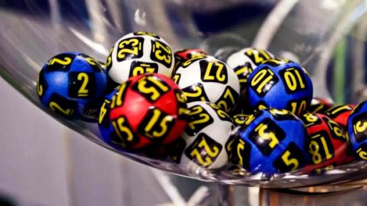 Bilete loto câștigătoare, extragere loto 6/49, premii mari Bilete loto câștigătoare, extragere loto 6/49, premii mari