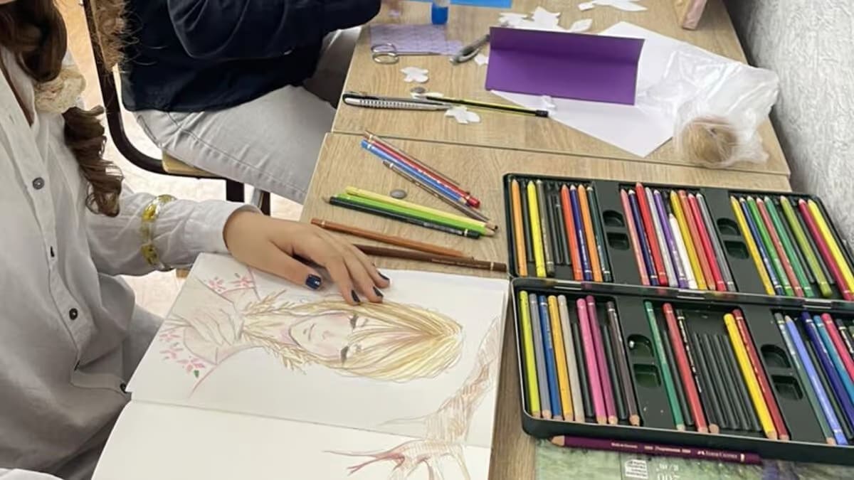Studenții din Botoșani pot obține stagii plătite la Comitetul European al Regiunilor: Înscrierile sunt deschise Studenții din Botoșani pot obține stagii plătite la Comitetul European al Regiunilor: Înscrierile sunt deschise