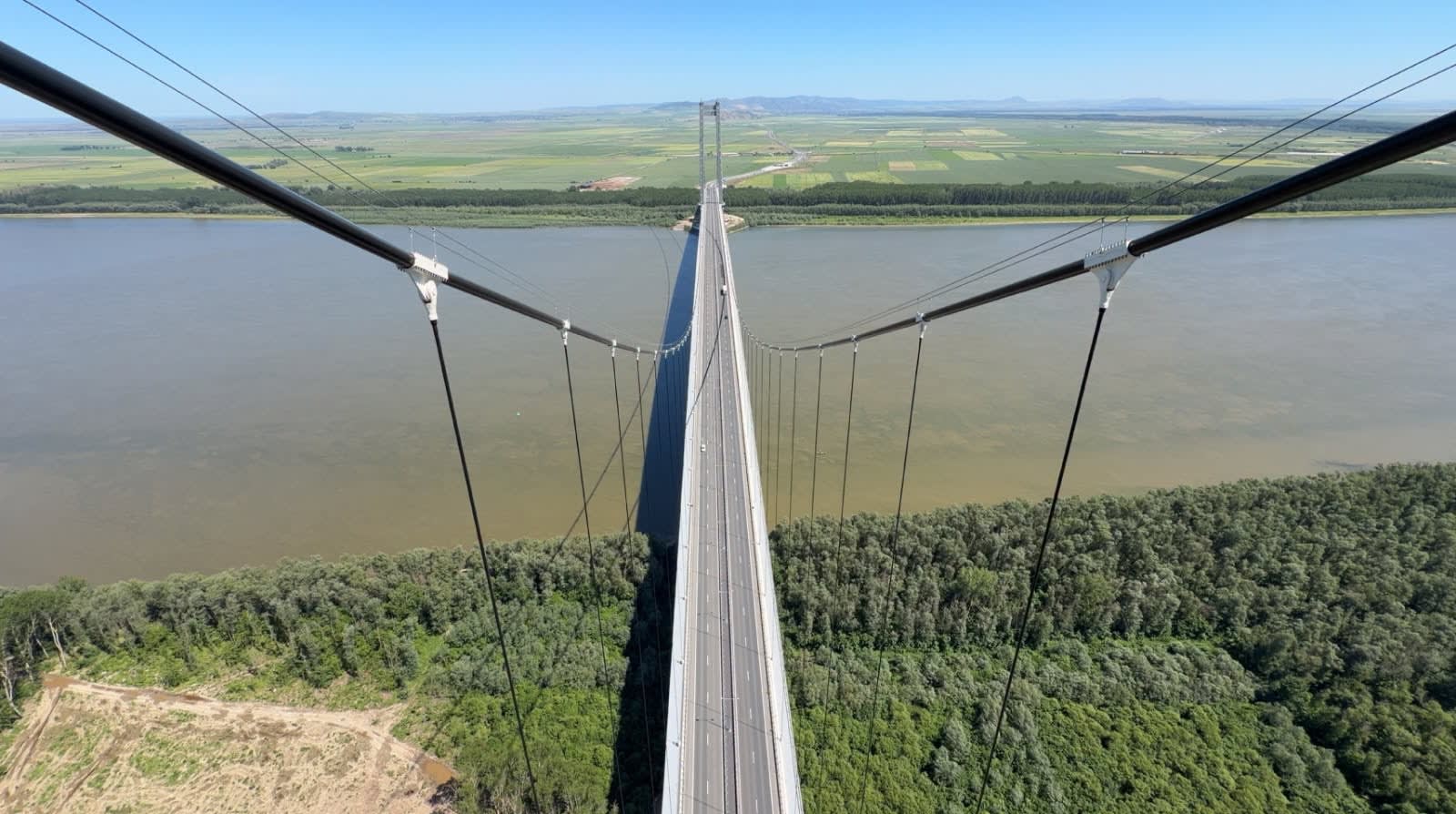 Pod peste Dunăre la Brăila, lucrări de reabilitare și restricții de trafic