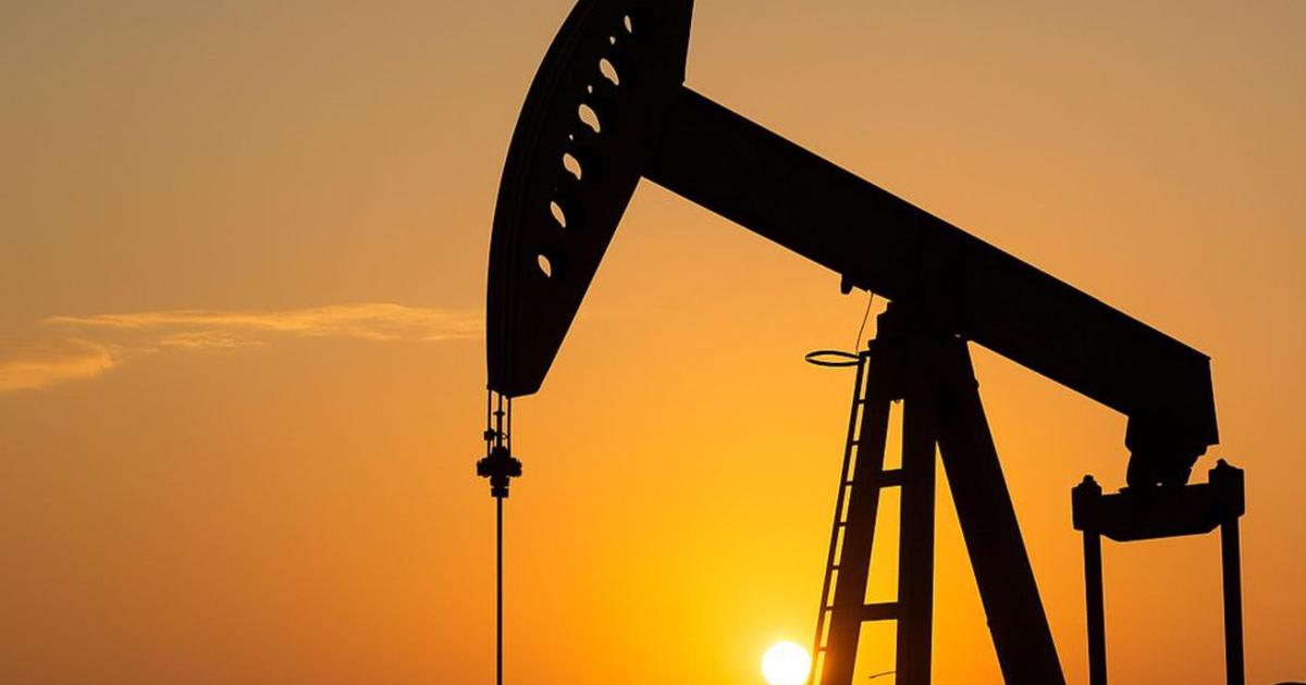 Prețul petrolului în creștere din cauza conflictului SUA-Iran