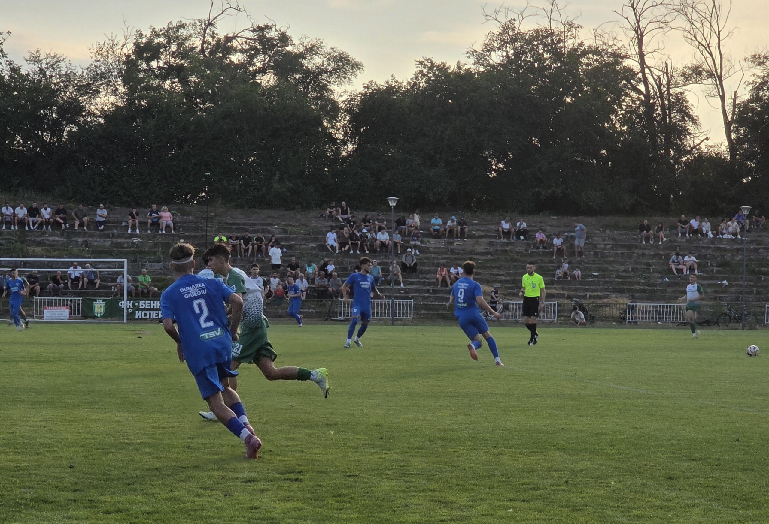 Jucători de fotbal din Giurgiu în acțiune la meciul amical din Bulgaria