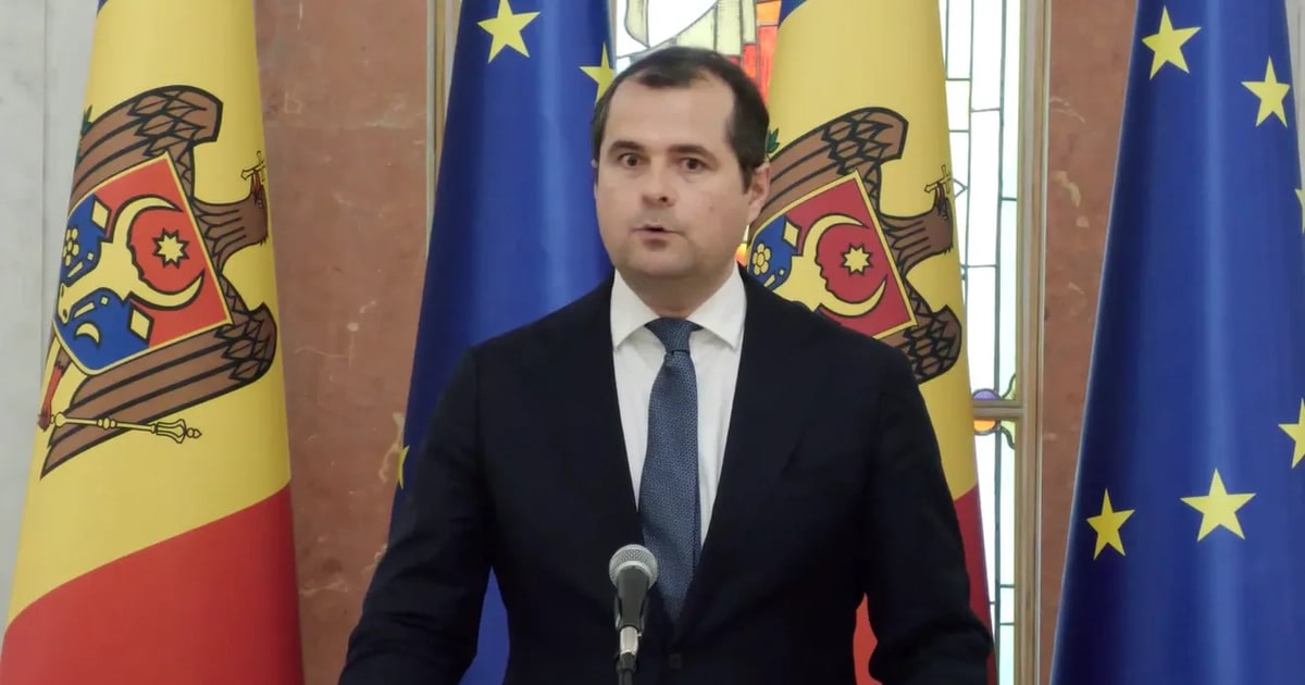 Vasile Tofan prezentând noul Guvern