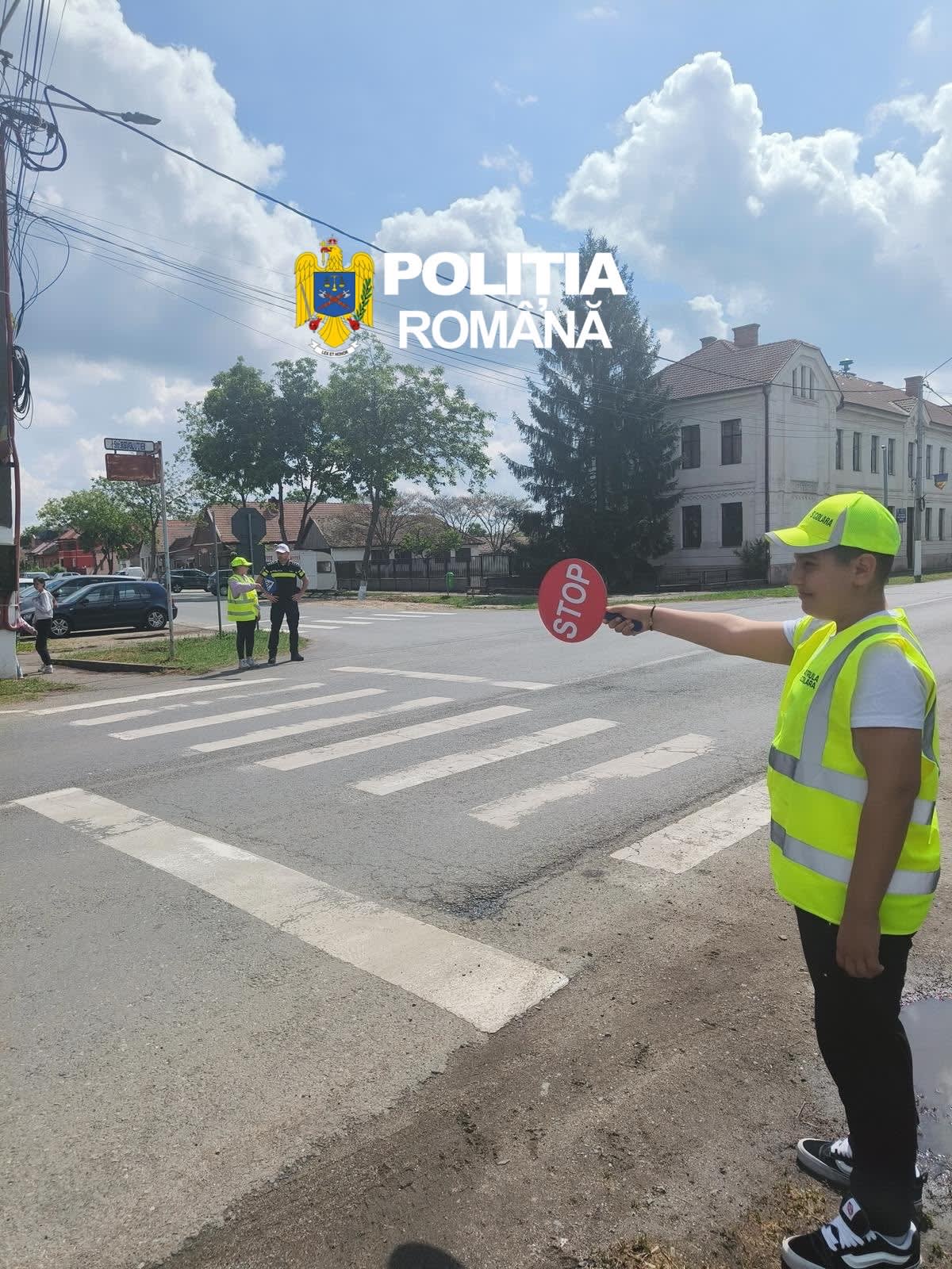 Polițiști arădeni emit ordine de protecție în caz de violență în familie