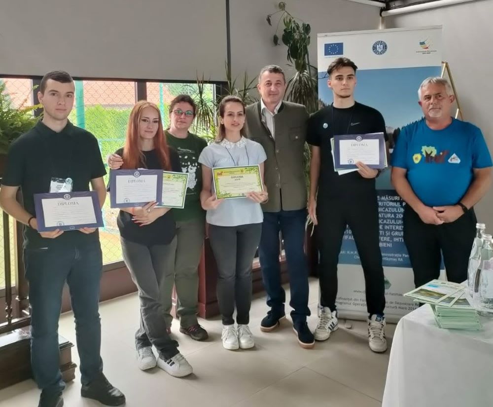 Elevi de la Colegiul Economic Kogălniceanu premiați la concursul Tineri în Pădurile Europei