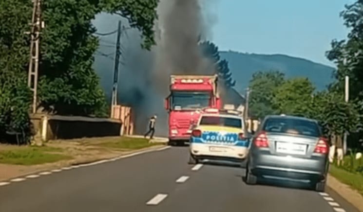 Incendiu la un autocamion în Vicovu de Jos