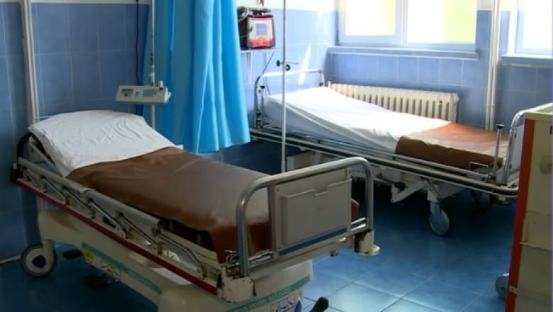 Spital din Hunedoara cu paturi și personal medical
