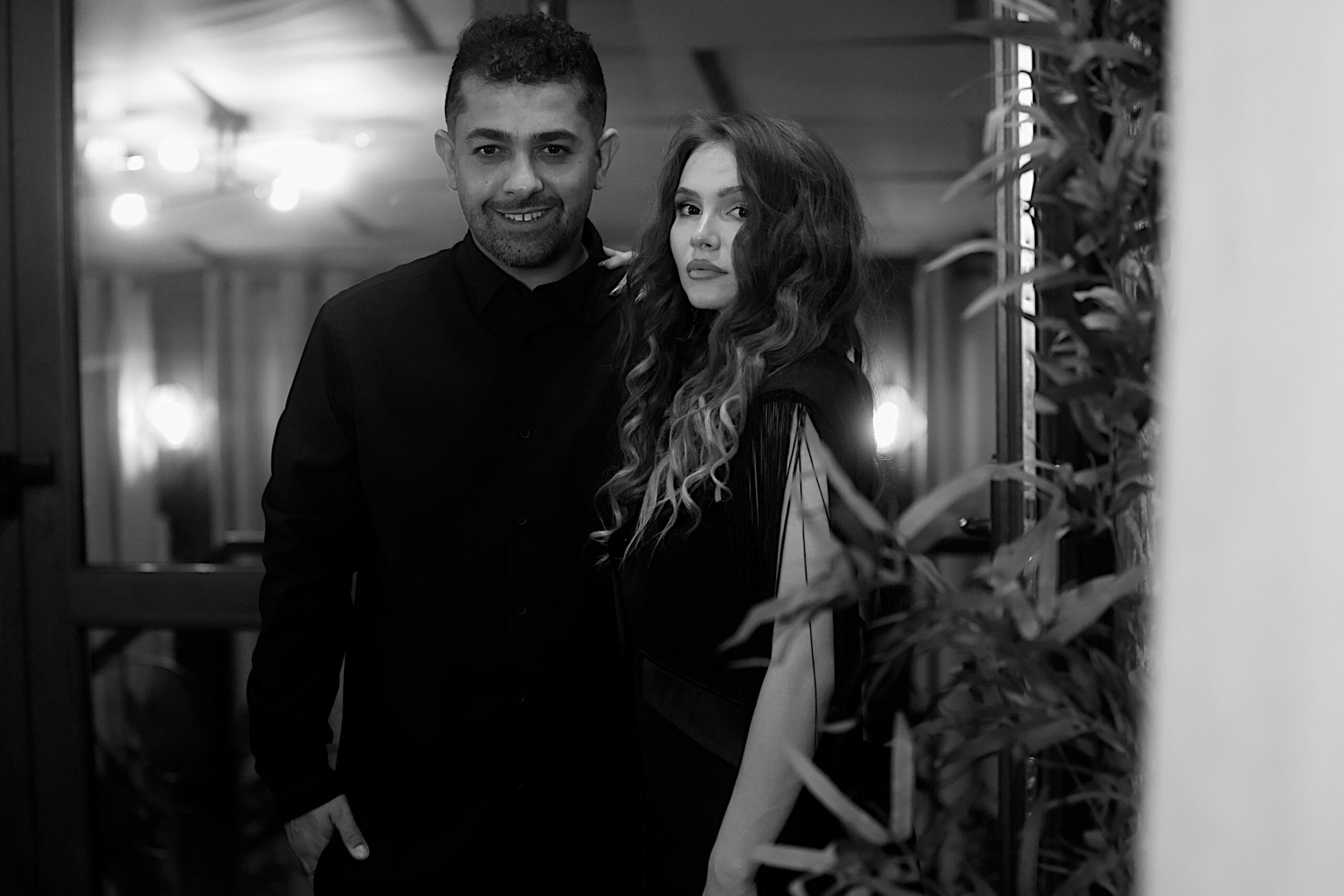 Ana Maria Murgu și Valentin Dinu în studio de înregistrări Ana Maria Murgu și Valentin Dinu în studio de înregistrări