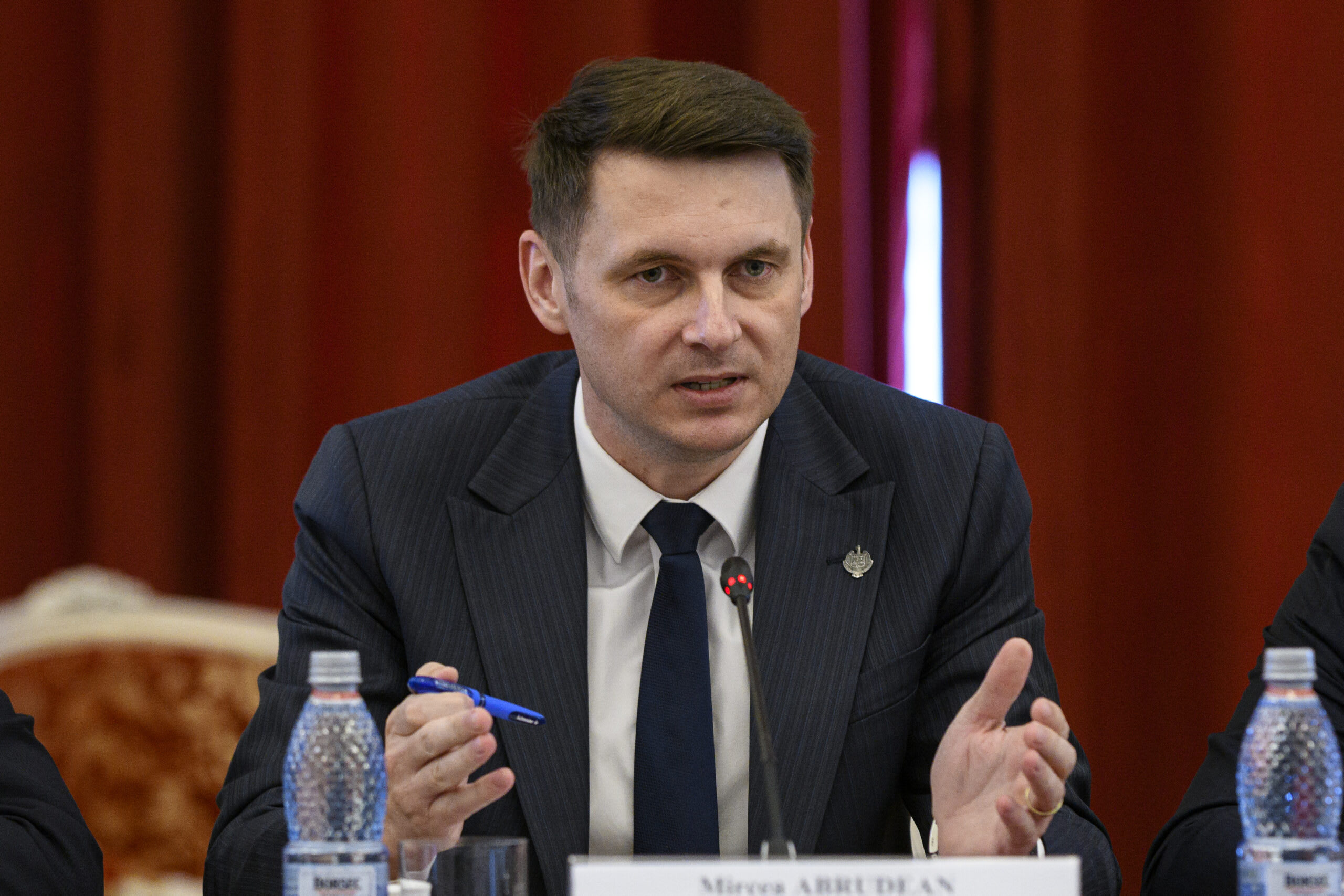 Mircea Abrudean solicitând sesiune parlamentară pentru PNRR Mircea Abrudean solicitând sesiune parlamentară pentru PNRR