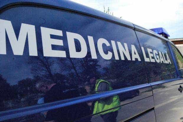 Echipaj de intervenție la locul accidentului rutier în Bârla, Argeș Echipaj de intervenție la locul accidentului rutier în Bârla, Argeș