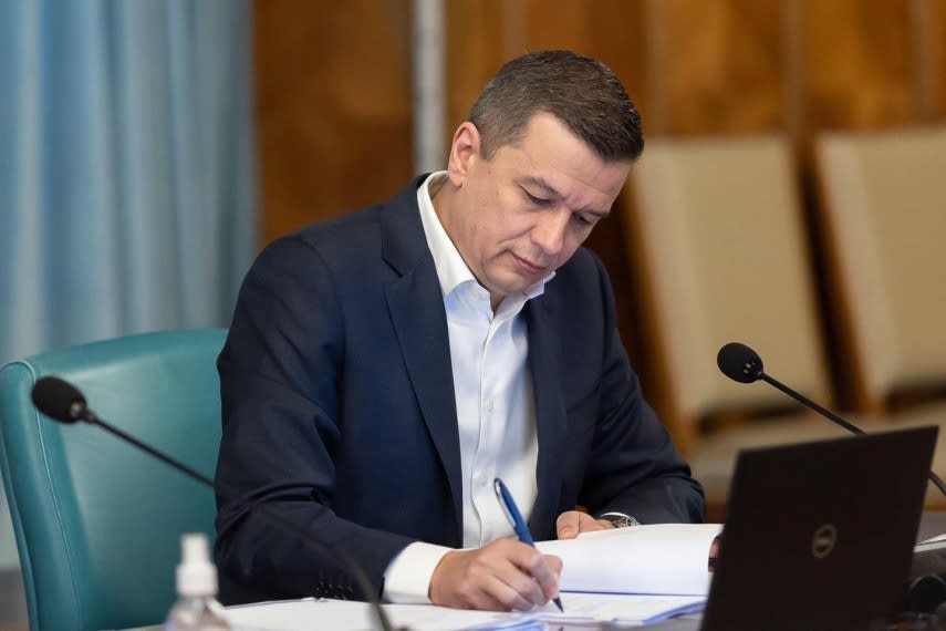 Sorin Grindeanu în conferință de presă la Camera Deputaților