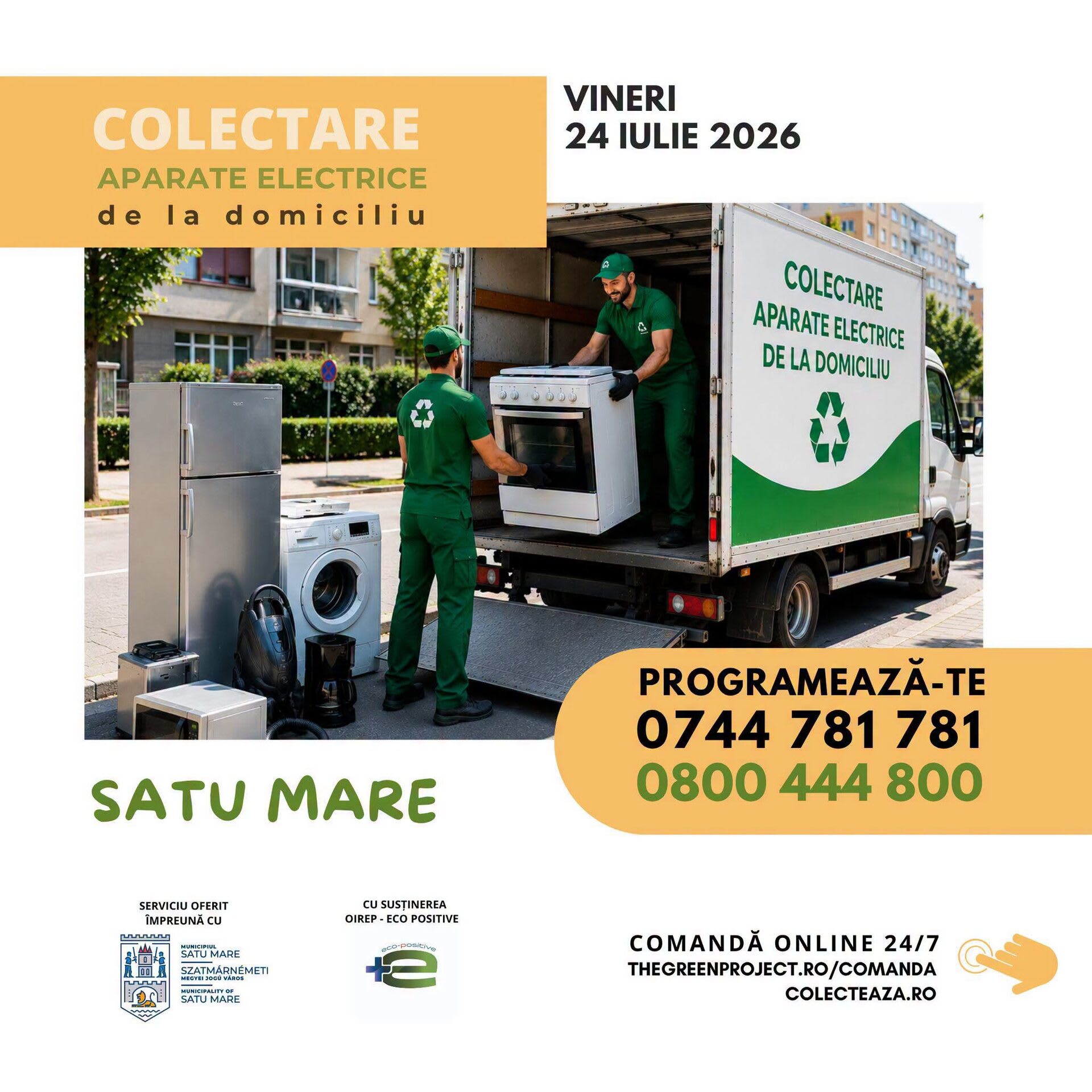 Reprezentanți ai Primăriei Satu Mare colectând aparate electrice vechi