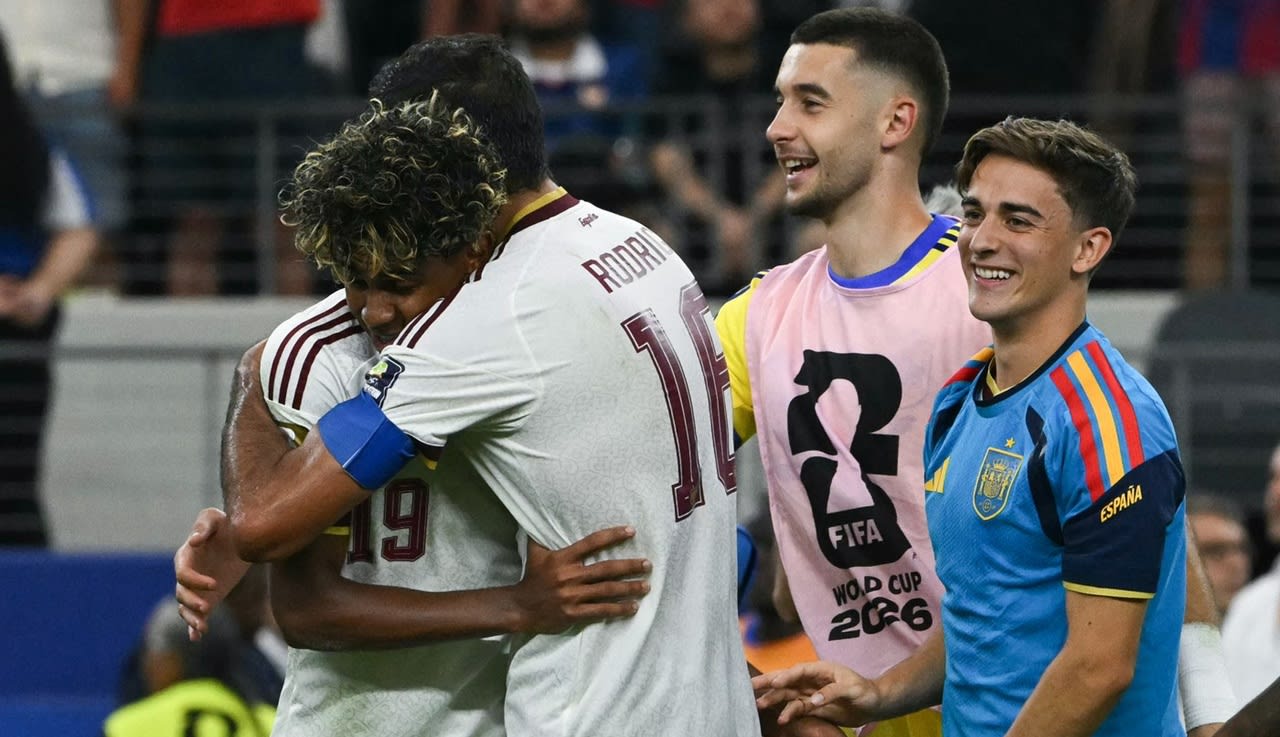 Fotbalisti spanioli favoriți pentru Balonul de Aur 2026 Fotbalisti spanioli favoriți pentru Balonul de Aur 2026