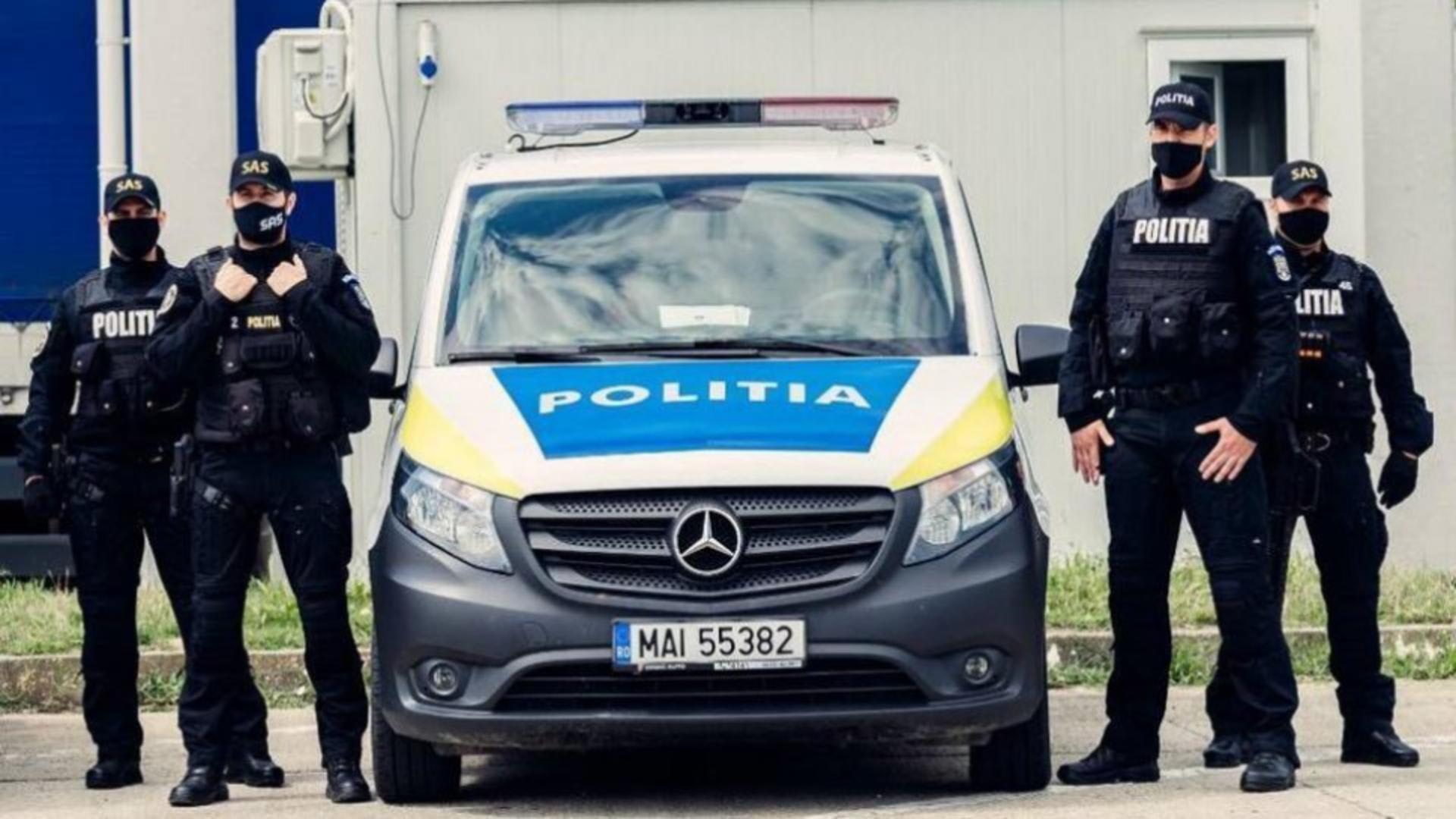 Polițiști români în acțiune, depistare urmărit internațional Polițiști români în acțiune, depistare urmărit internațional