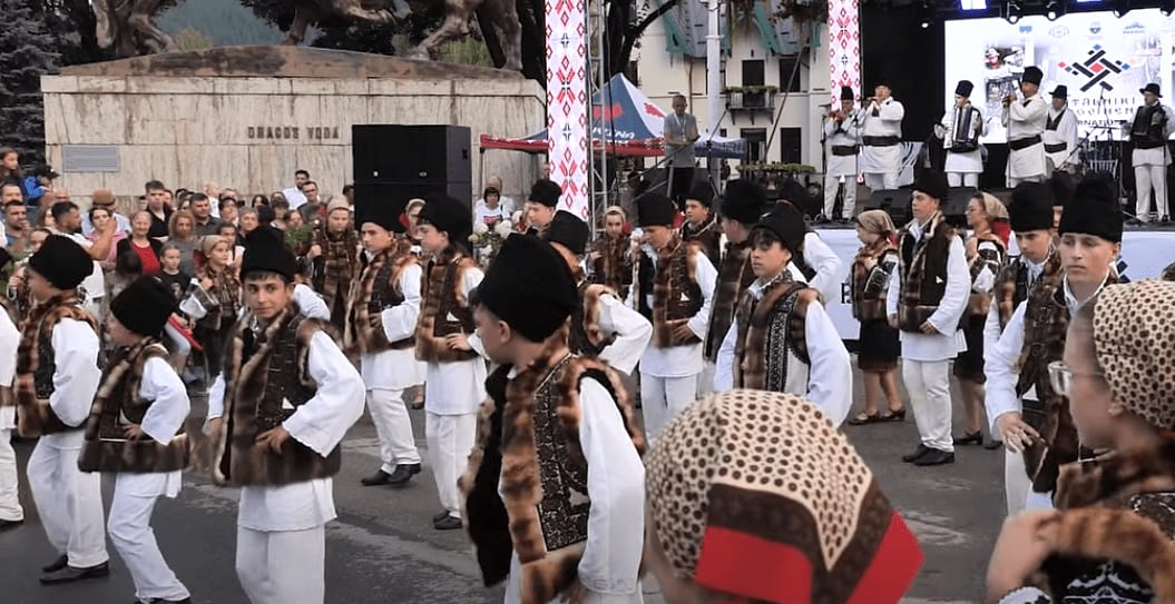 Festival folclor Comori de suflet românesc