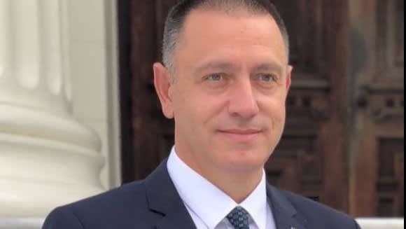 Deputat Mihai Fifor în discurs parlamentar