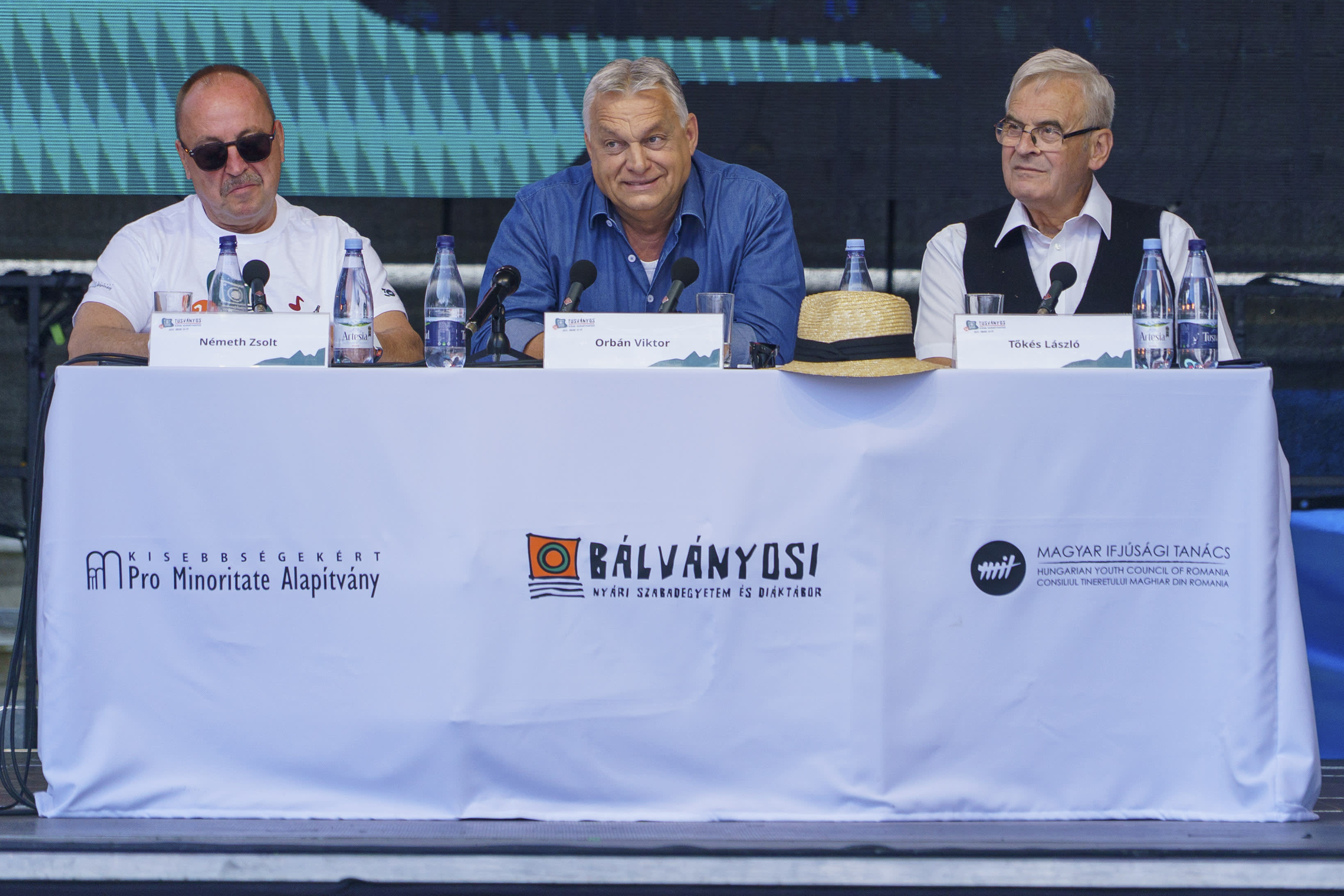 Peter Magyar la dezbatere