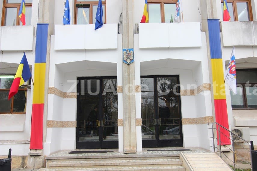 Parlamentul României în sesiune extraordinară, lideri politici în dezbatere