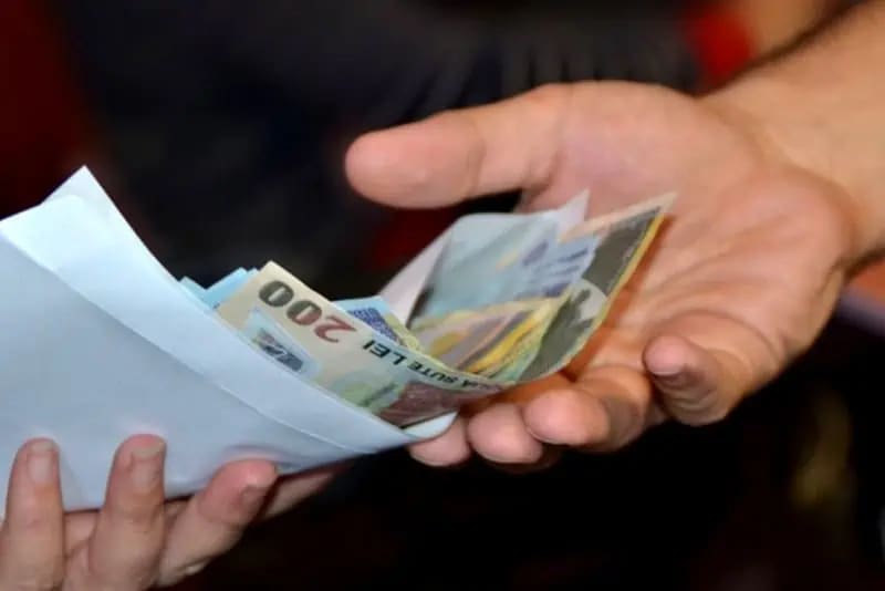 Pensionarii români din străinătate: Obligația Certificatului de viață pentru păstrarea pensiei