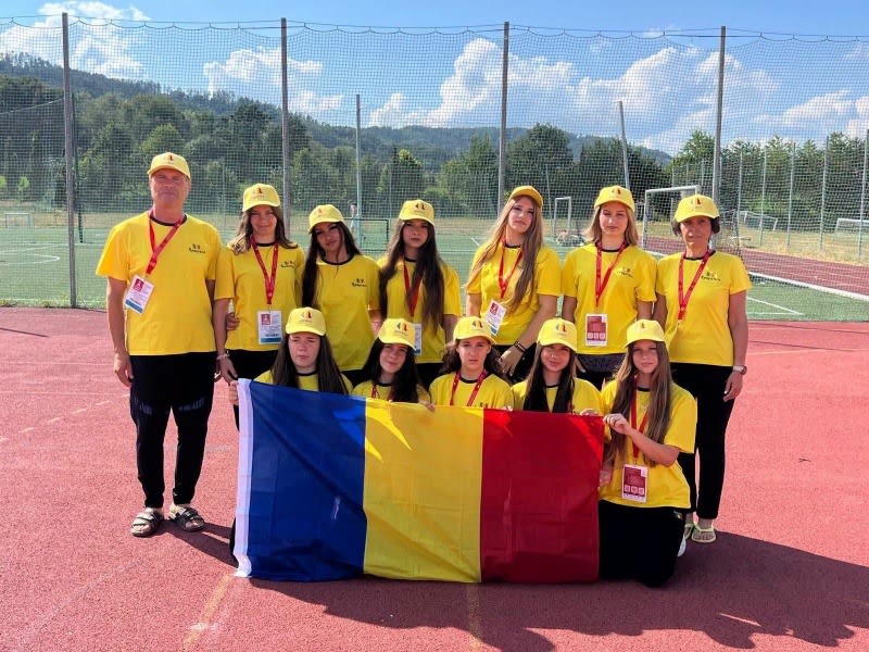 Campioanele din Neamț la competiția internațională de pompieri Campioanele din Neamț la competiția internațională de pompieri