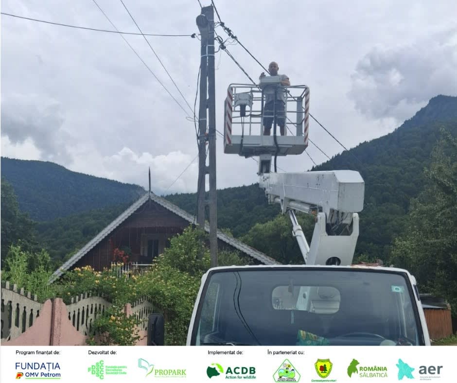 Lămpi cu lumină caldă în Parcul Natural Putna Vrancea
