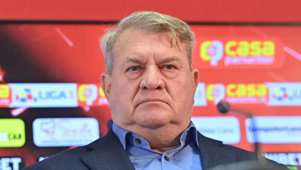 Iuliu Mureșan în birou, CFR Cluj, situație financiară