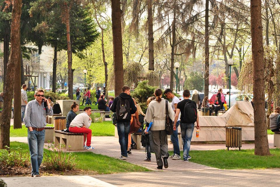 Studenți în sala de curs la UVT, Timișoara