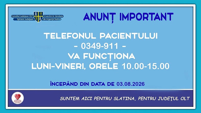 Doctor în cabinet medical, pacient la telefon
