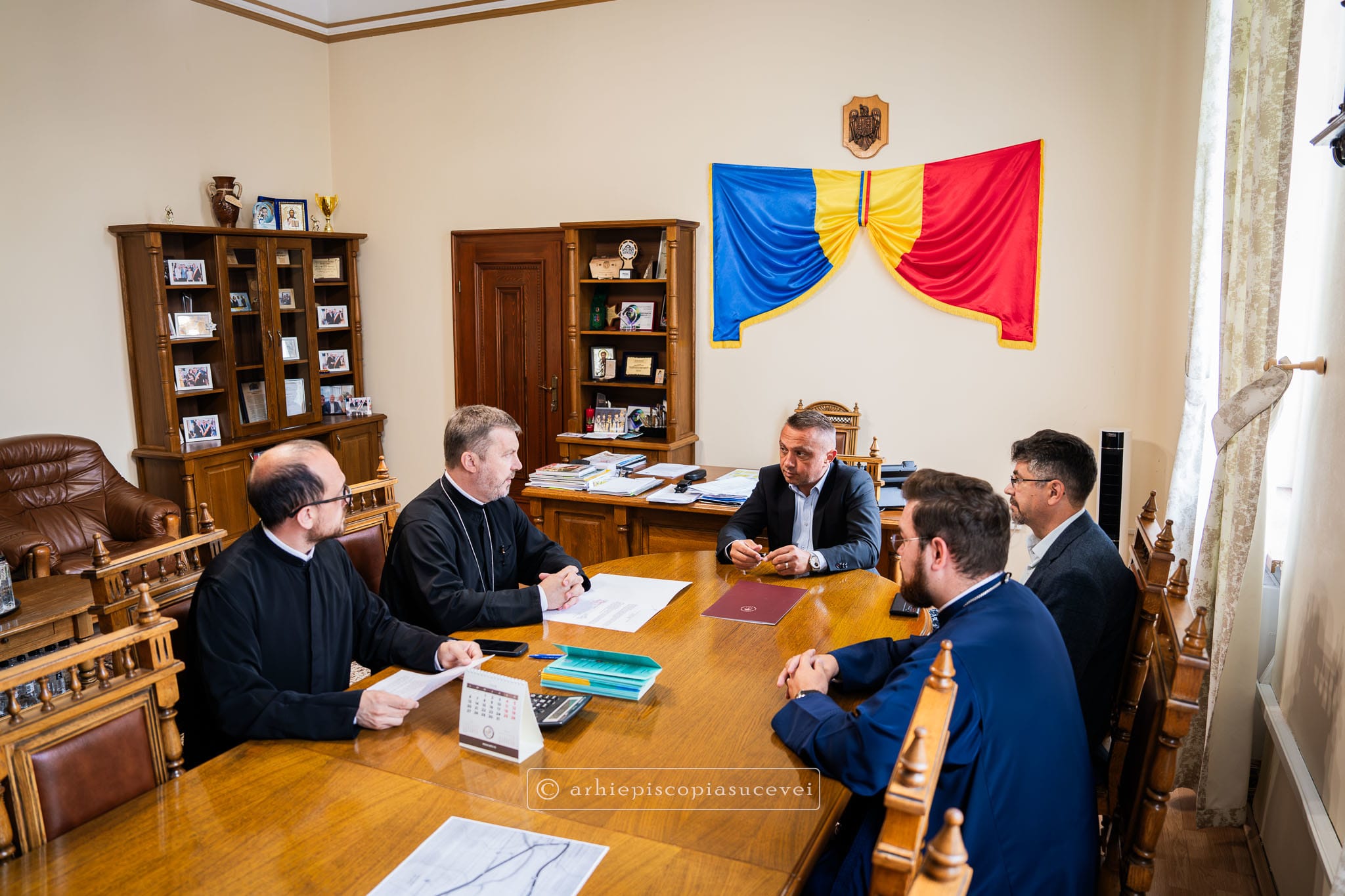 Arhiepiscopia Sucevei sprijină spitalul