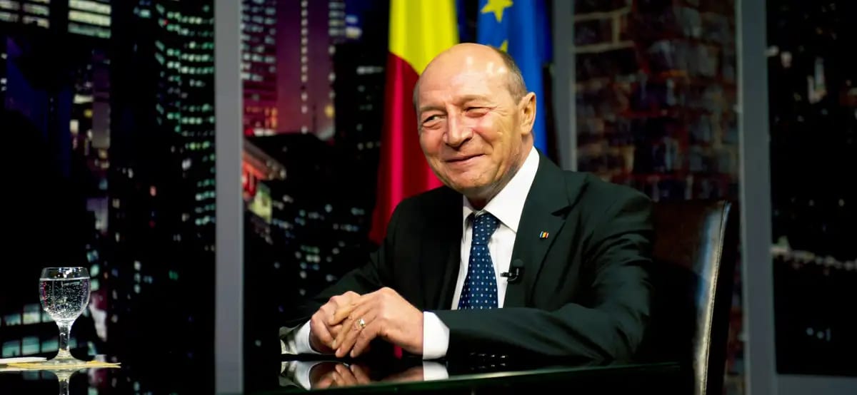 Traian Băsescu în timpul unei declarații publice Traian Băsescu în timpul unei declarații publice