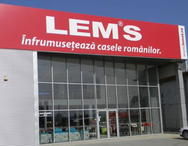 Noul magazin LEMS din Brașov, interior modern și mobilier variat