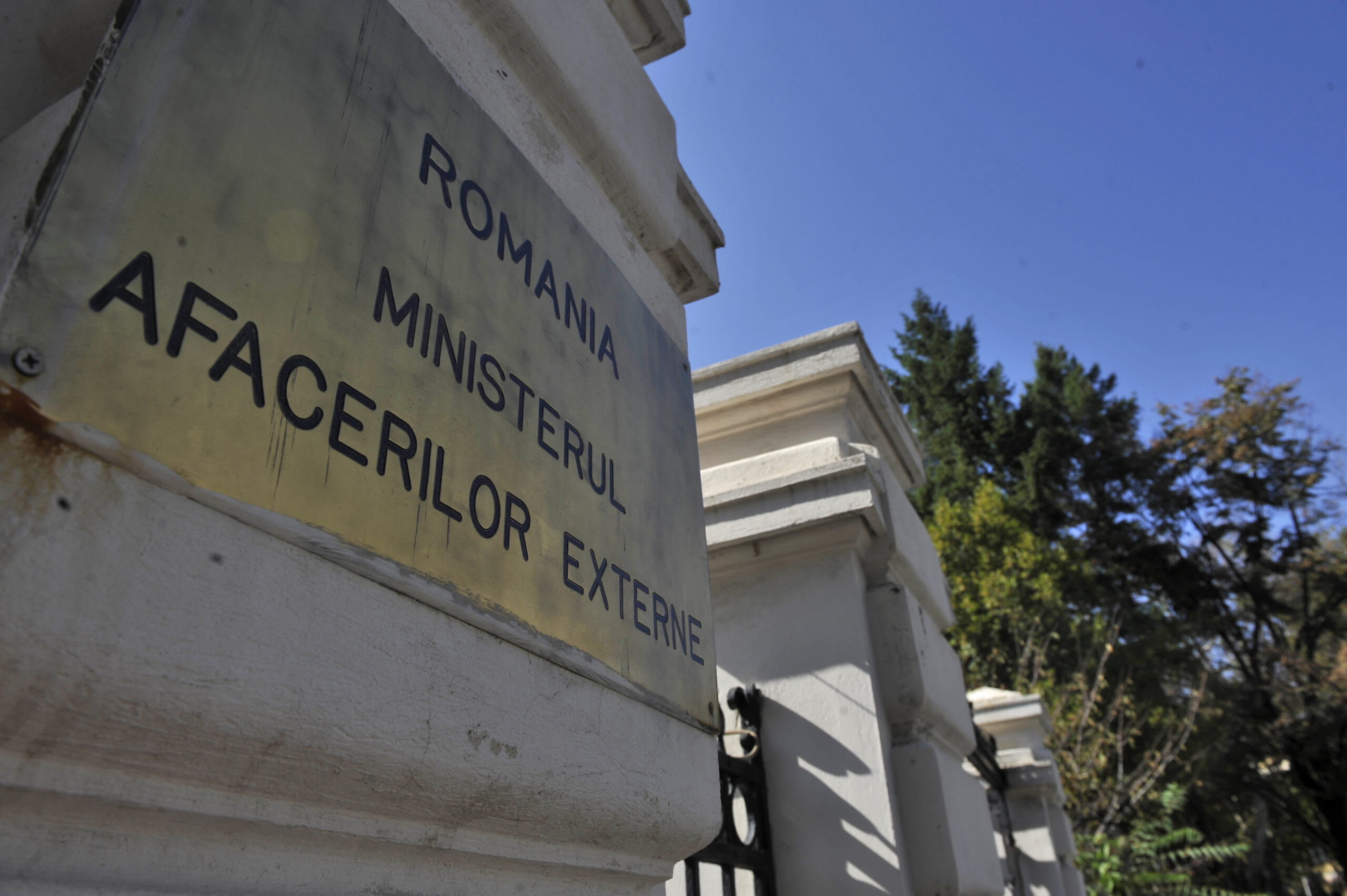 Diplomați români în activitate diplomatică în străinătate
