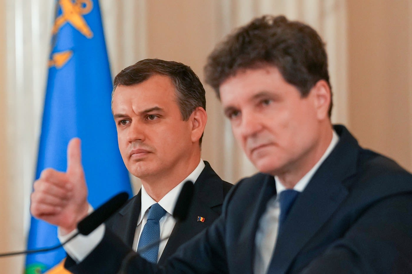 George Simion acuză implicare a lui Eugen Tomac în negocieri politice