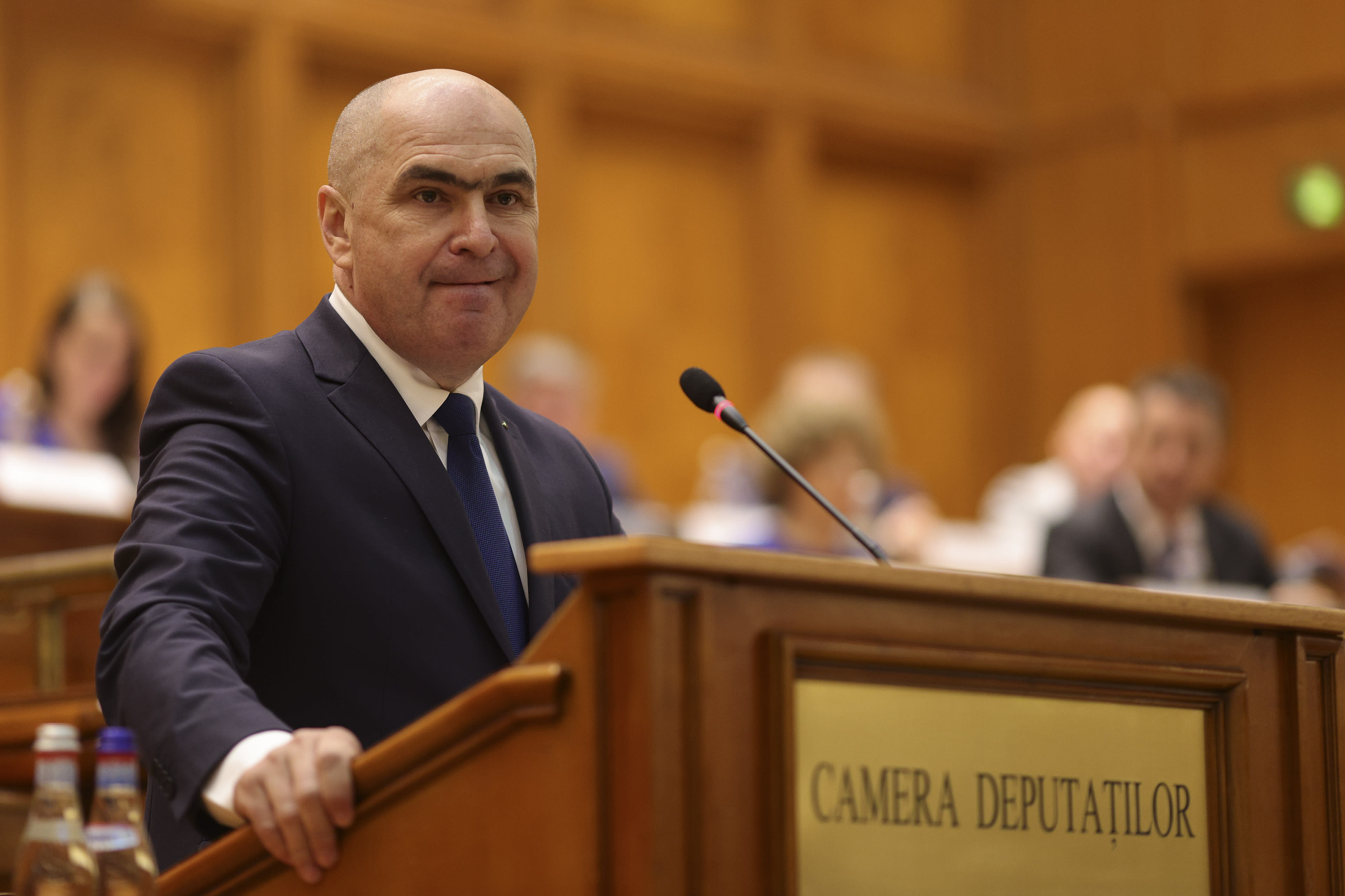 Ilie Bolojan la conferință de presă Ilie Bolojan la conferință de presă
