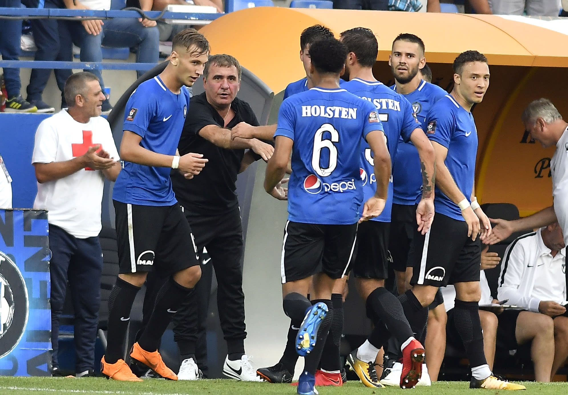 Gică Hagi și Denis Drăguș în discuție pentru transfer