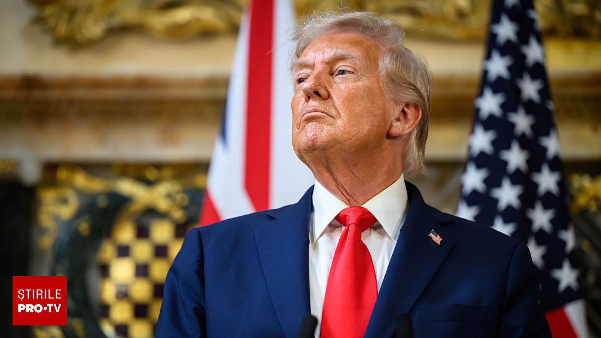 Reprezentanți ai guvernului american discutând despre tarife vamale