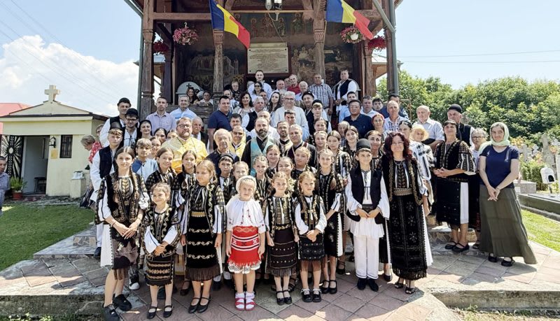 Slujbă de pomenire la Parohia Poienărei