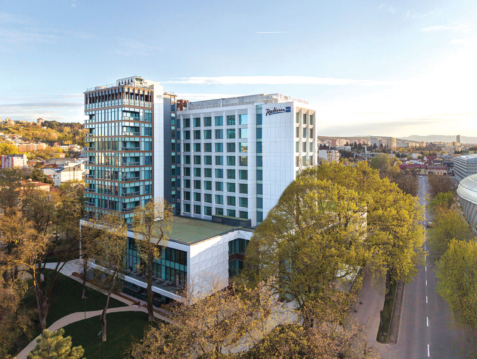 Hotel Radisson Blu Cluj-Napoca extindere facilități