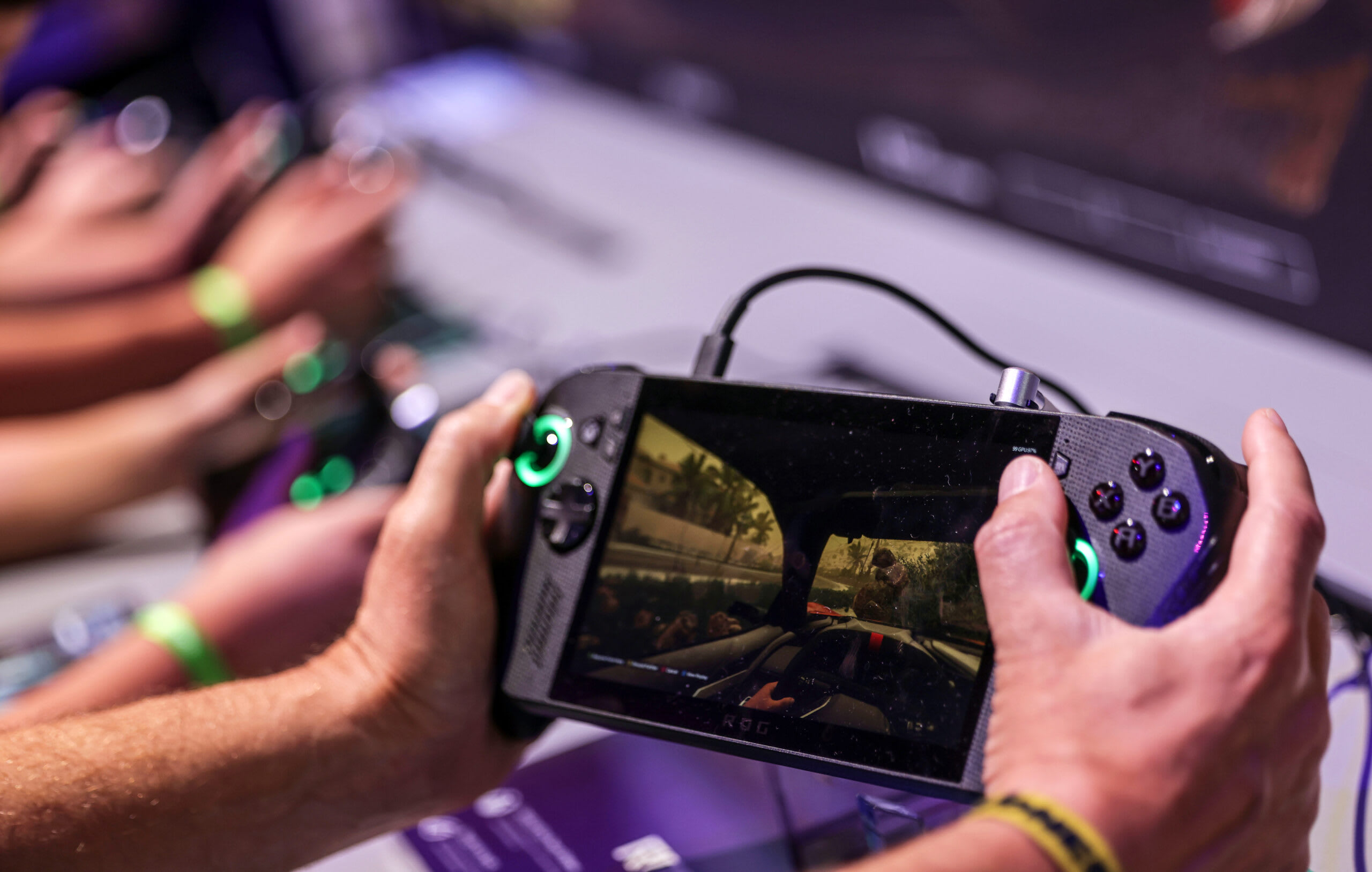 Consola PlayStation cu ecran de eroare, utilizatori conectați în rețea