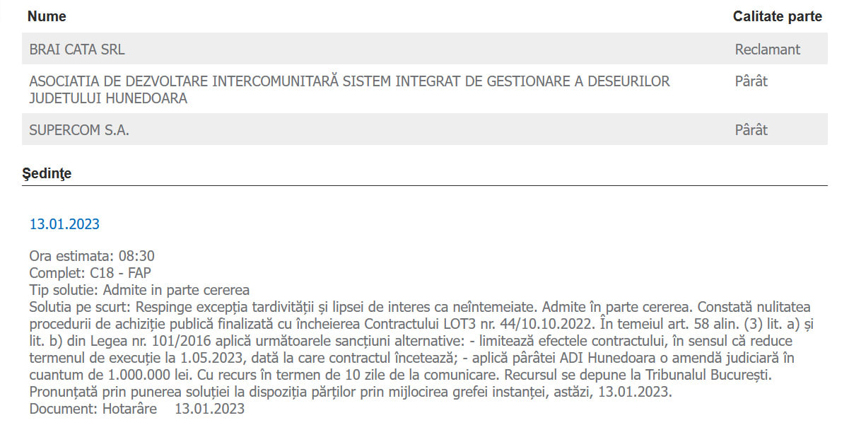 Inspector de muncă verificând documente la control în Bihor