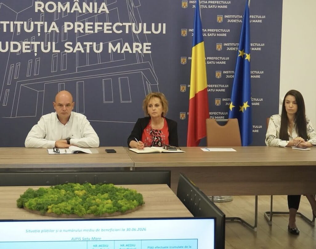 Elevi și profesori în sala de examen, sesiunea 2026